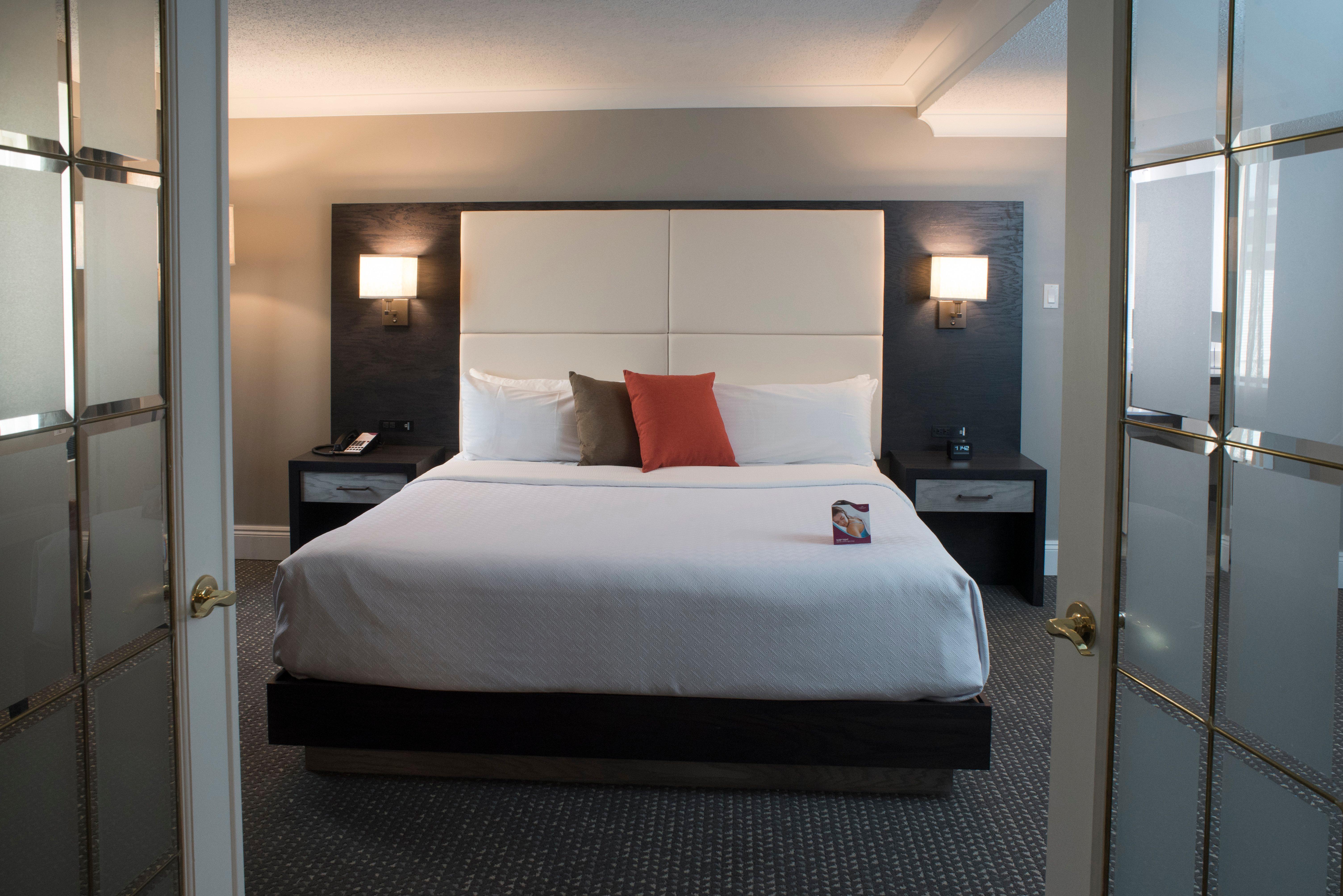 Crowne Plaza Fredericton Lord Beaverbrook By Ihg Exterior foto