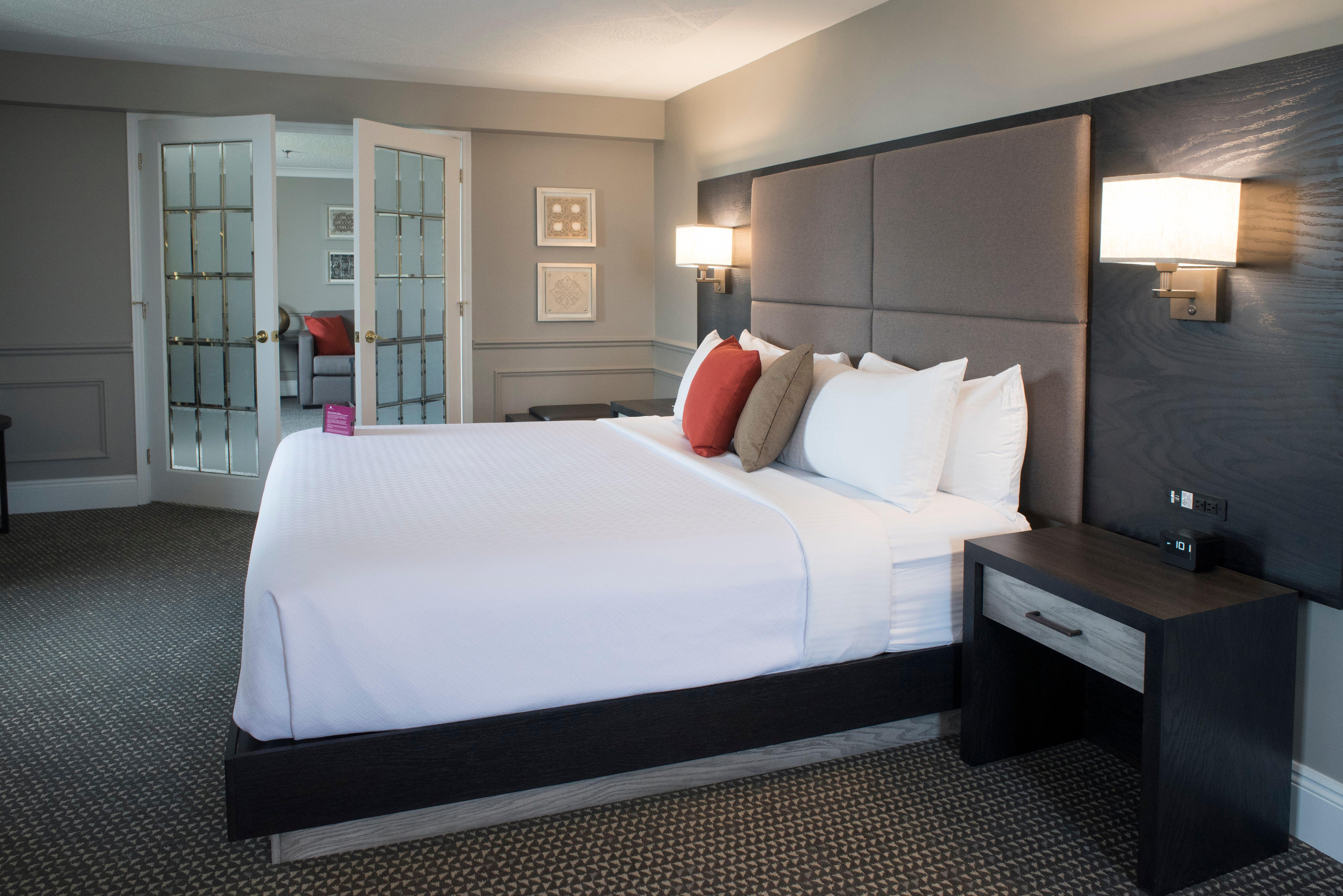 Crowne Plaza Fredericton Lord Beaverbrook By Ihg Exterior foto