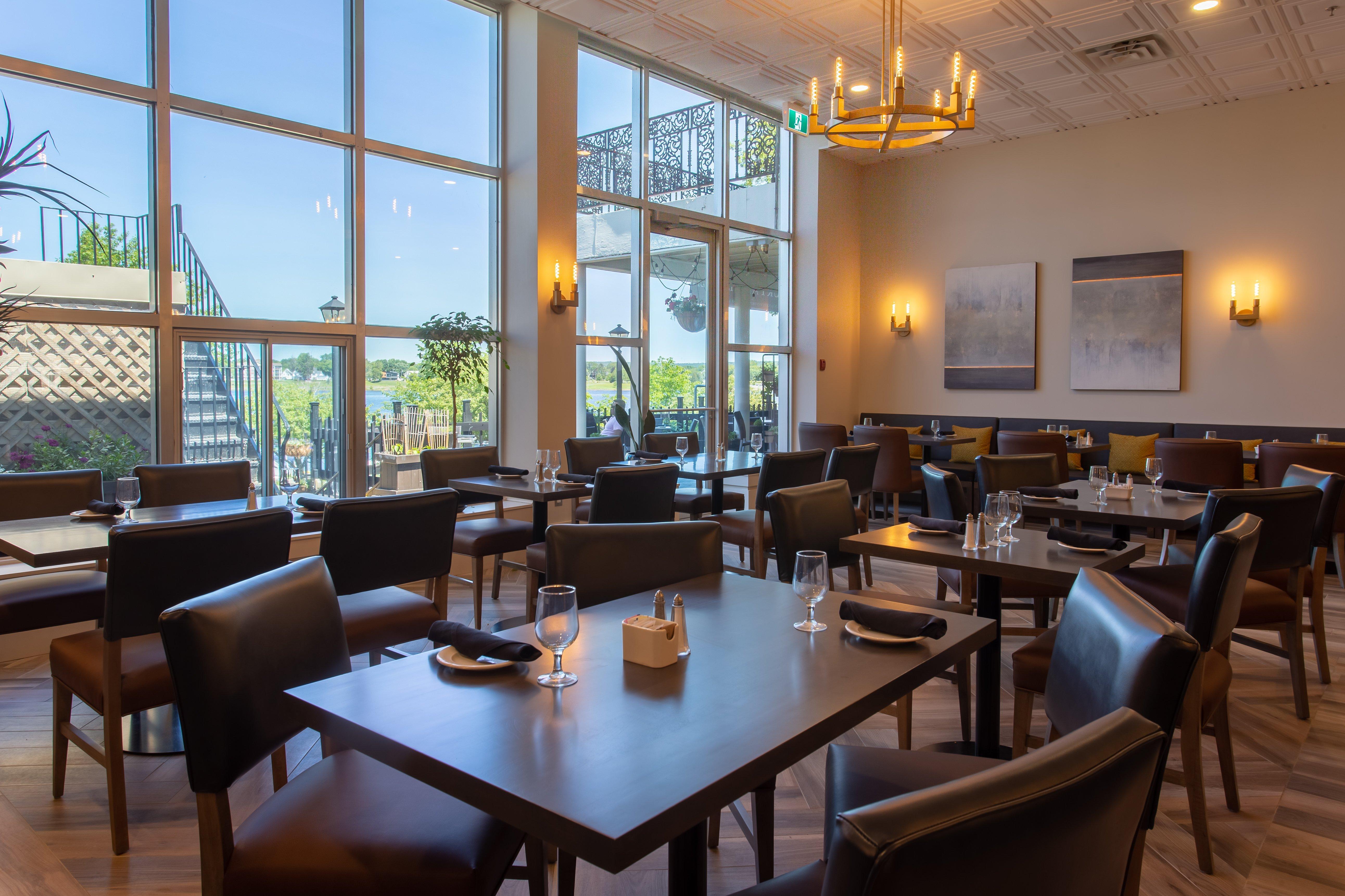 Crowne Plaza Fredericton Lord Beaverbrook By Ihg Exterior foto