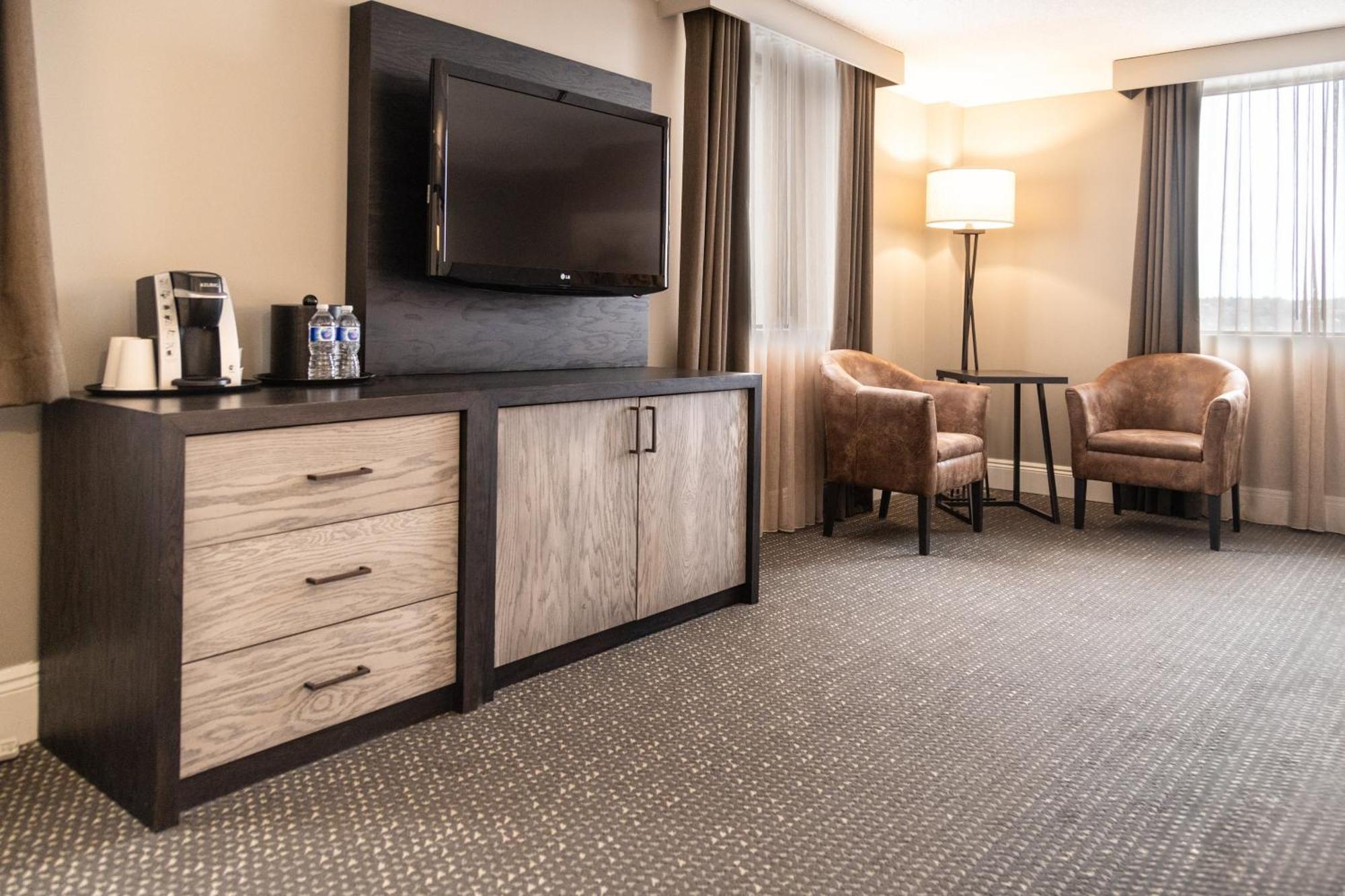 Crowne Plaza Fredericton Lord Beaverbrook By Ihg Exterior foto
