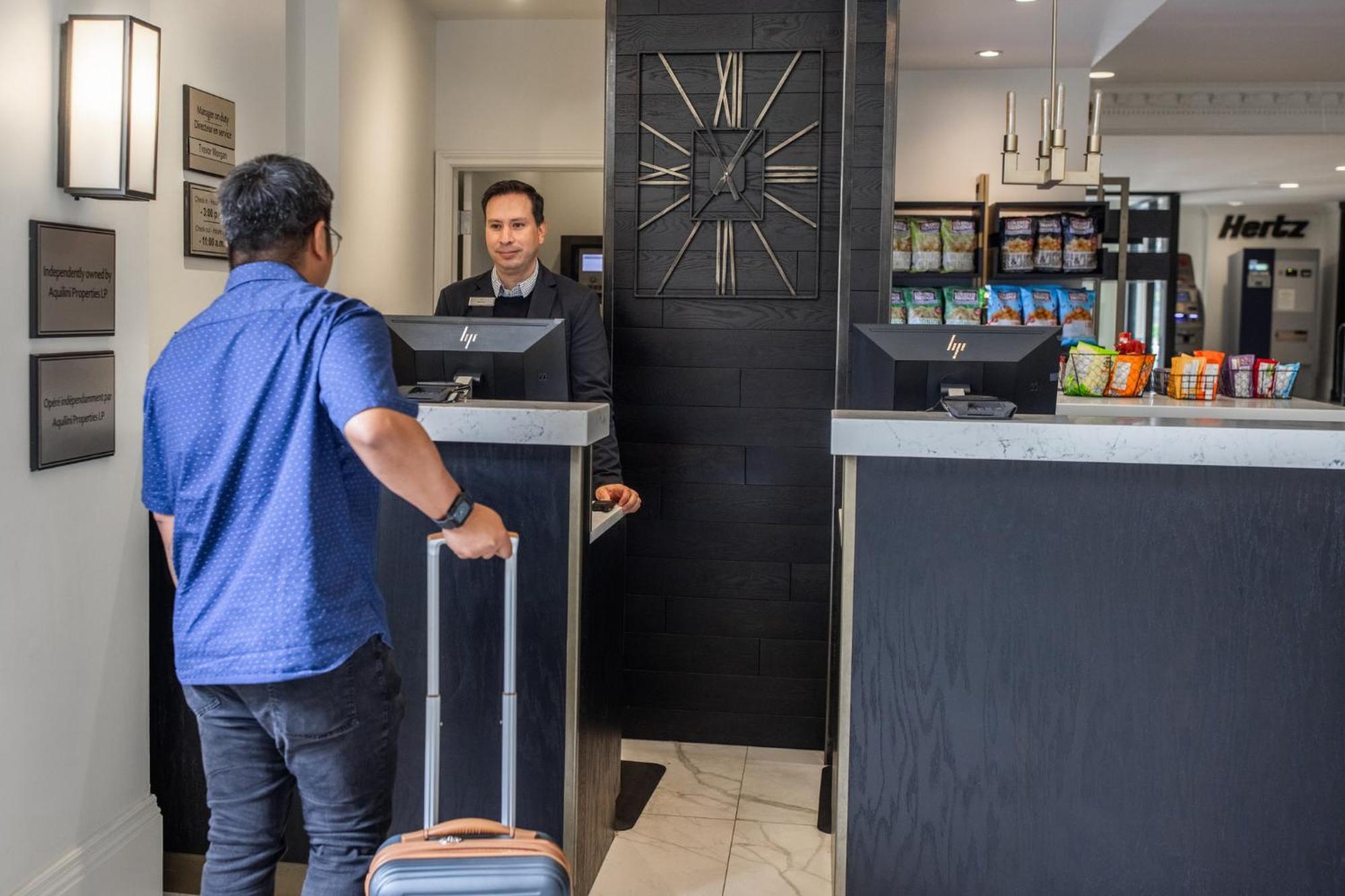 Crowne Plaza Fredericton Lord Beaverbrook By Ihg Exterior foto